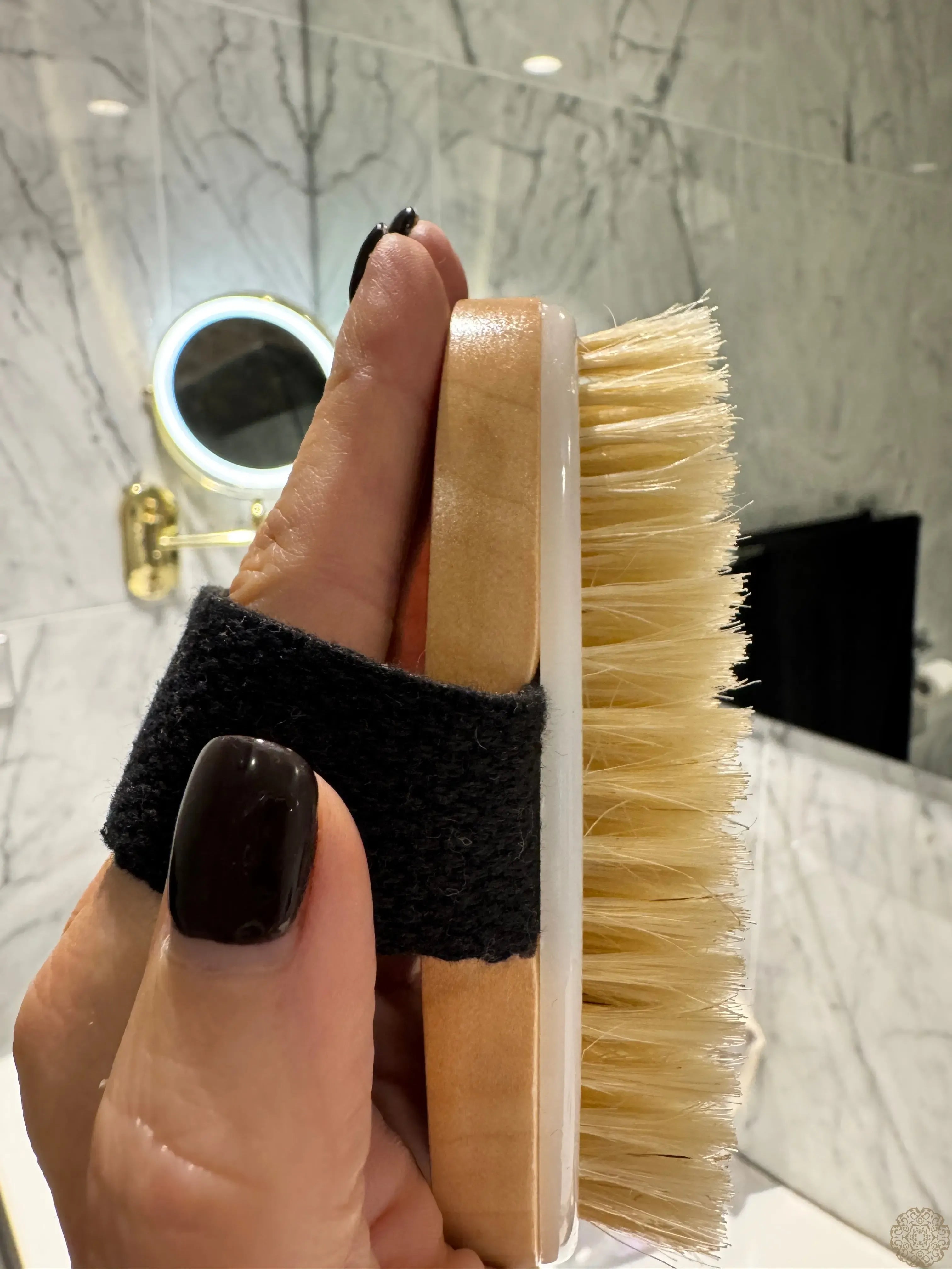 The FoYL Body Brush