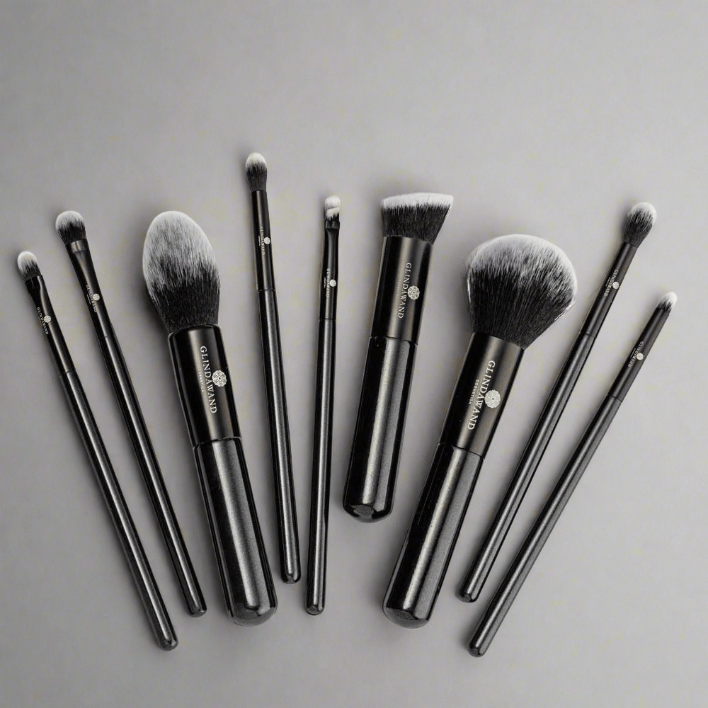 9 Piece Makeup brush Set by GlindaWand